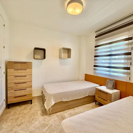 Apartment Serinamar- Naranjos De Marbella